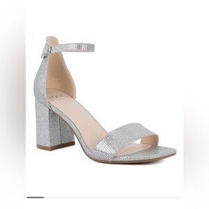 Jones New York Women's Early Two Piece Block Heel Dress Sandals in light silver.